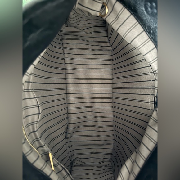 BNWT Authentic LV Empreinte Artsy MM - Black - Picture 11 of 14